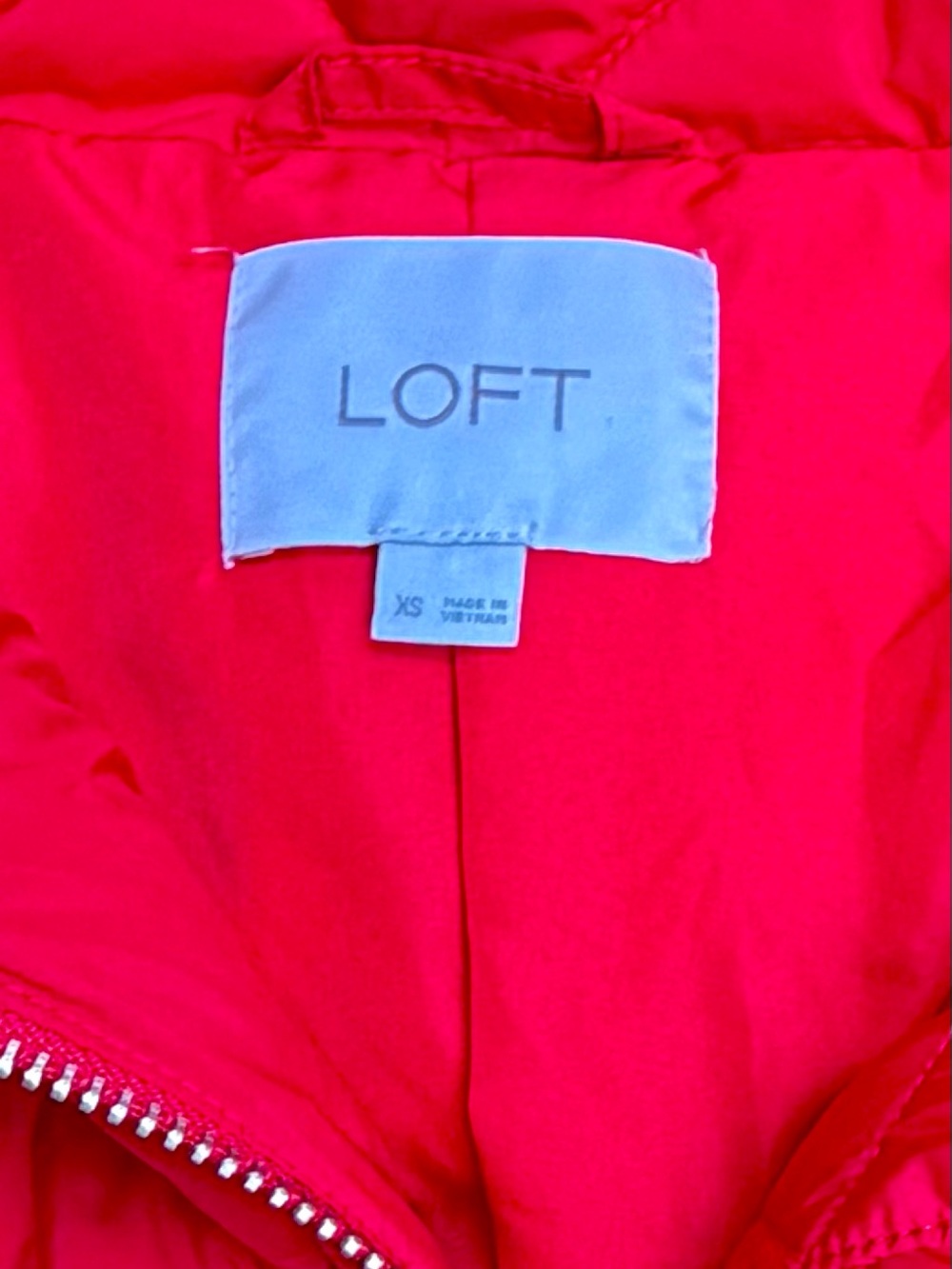 LOFT Red Quilted Diamond-Pattern Puffer Jacket - Picture 3 of 3